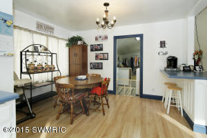 215 S Constantine St, Three Rivers, MI 49093 photo 9