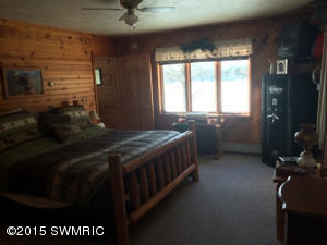 21513 Monroe, Morley, MI 49336 photo 3