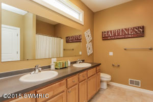 7844 Hawkview Ct NE, Ada, MI 49301 photo 16