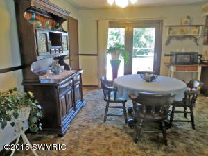 16932 Featherstone Rd, Constantine, MI 49042 photo 9