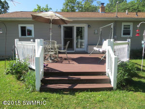 16932 Featherstone Rd, Constantine, MI 49042 photo 4