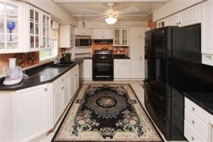 818 106th Ave, Plainwell, MI 49080 photo 2