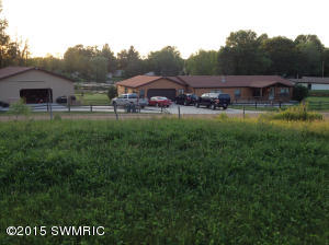 4100 Bay Rd, Gladwin, MI 48624 photo 1