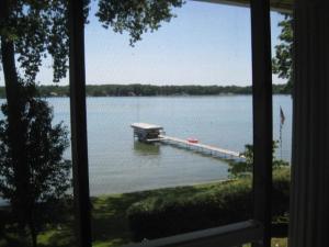 11183 Point Rd, Three Rivers, MI 49093 photo 2