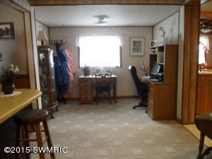 313 Railroad St, Reading, MI 49274 photo 7