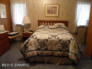 313 Railroad St, Reading, MI 49274 photo 10