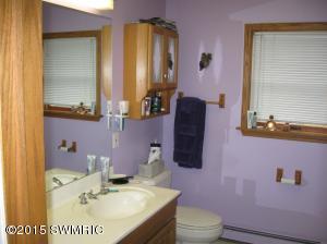 8322 Third St, Onekama, MI 49675 photo 7