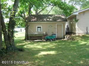 8322 Third St, Onekama, MI 49675 photo 4