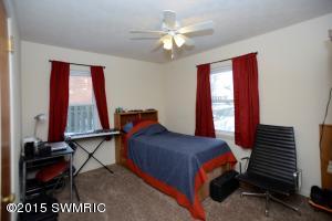 657 W Bridge St, Plainwell, MI 49080 photo 19