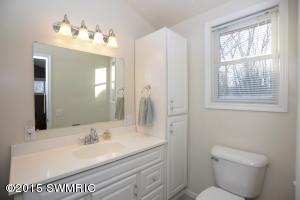 657 W Bridge St, Plainwell, MI 49080 photo 15