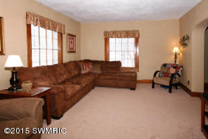 2132 E G Ave, Parchment, MI 49004 photo 4