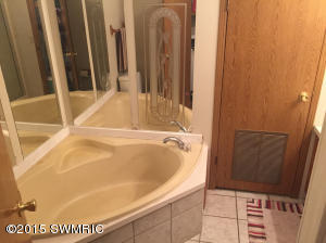 320 First St, Sunfield, MI 48890 photo 16