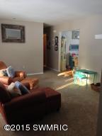 588 Adapointe Dr SE, Ada, MI 49301 photo 3