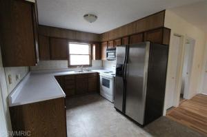 111 Morrison St, Bangor, MI 49013 photo 7