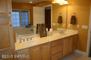 16337 Emily Corlett, Marshall, MI 49068 photo 28