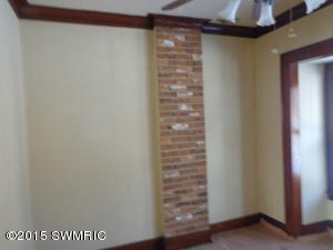 202 E Main St, Ionia, MI 48846 photo 13