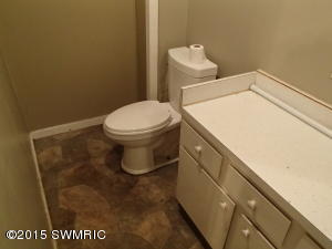 730 E Michigan Ave, Marshall, MI 49068 photo 13