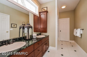 5528 Forest Bnd SE, Ada, MI 49301 photo 31