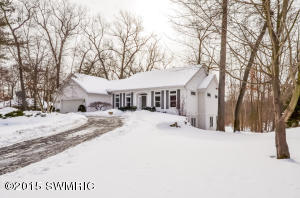 5528 Forest Bnd SE, Ada, MI 49301 photo 3