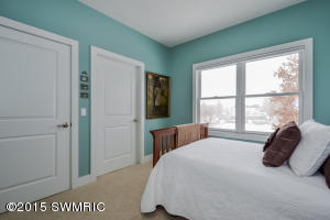 12 Fox Point Ct NE, Ada, MI 49301 photo 24