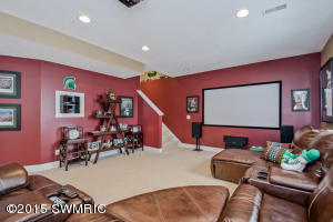 12 Fox Point Ct NE, Ada, MI 49301 photo 50