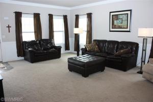631 Oklahoma, Three Rivers, MI 49093 photo 3