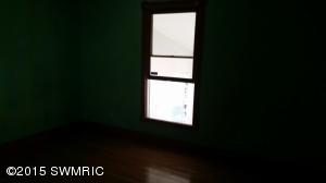 3823 E 48th St, Newaygo, MI 49337 photo 5