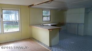 9740 E Colby Rd, Crystal, MI 48818 photo 4