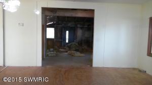 9740 E Colby Rd, Crystal, MI 48818 photo 5