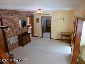 17548 Williams St, Ferrysburg, MI 49409 photo 11