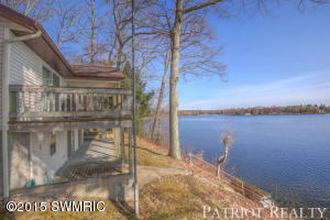 697 W Lincoln Ave, White Cloud, MI 49349 photo 7