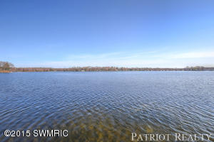 697 W Lincoln Ave, White Cloud, MI 49349 photo 4