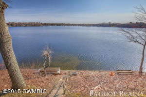 697 W Lincoln Ave, White Cloud, MI 49349 photo 5