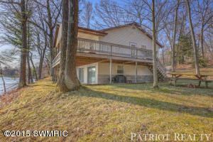 697 W Lincoln Ave, White Cloud, MI 49349 photo 6