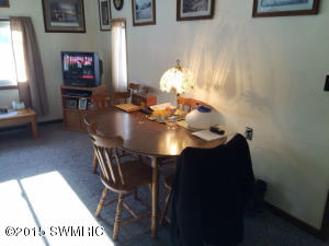 564 Silver Ave, White Cloud, MI 49349 photo 6
