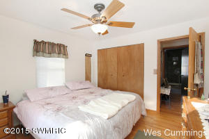 934 S Broas St, Belding, MI 48809 photo 17