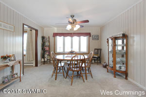 934 S Broas St, Belding, MI 48809 photo 13