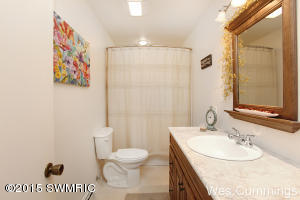 934 S Broas St, Belding, MI 48809 photo 19