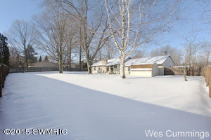 934 S Broas St, Belding, MI 48809 photo 25