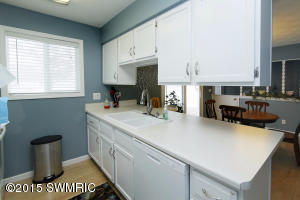 56888 Bow Dr, Three Rivers, MI 49093 photo 8