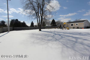 237 Roberta Jayne, Lowell, MI 49331 photo 22