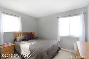 237 Roberta Jayne, Lowell, MI 49331 photo 13