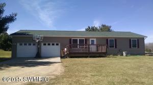 4043 Waldron Rd N, Edmore, MI 48829 photo 1