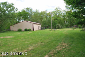 300 4th St, Plainwell, MI 49080 photo 22