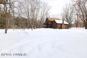 422 6th St, Plainwell, MI 49080 photo 28