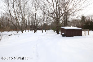 422 6th St, Plainwell, MI 49080 photo 29