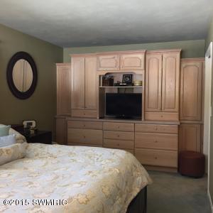 706 Allison Dr, Marshall, MI 49068 photo 18