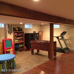706 Allison Dr, Marshall, MI 49068 photo 21