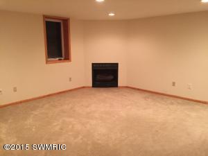 7715 Pinecone Ct, Whitehall, MI 49461 photo 20