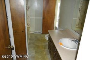 14660 E Ridgeview Dr, Three Rivers, MI 49093 photo 5
